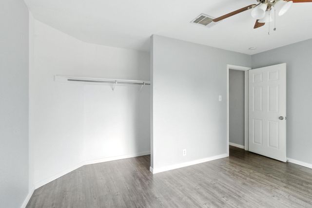 2402 Glen Field DR, Cedar Park, TX 78613