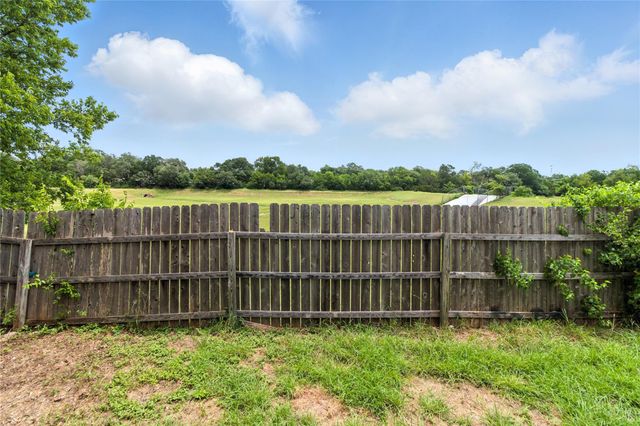 2402 Glen Field DR, Cedar Park, TX 78613