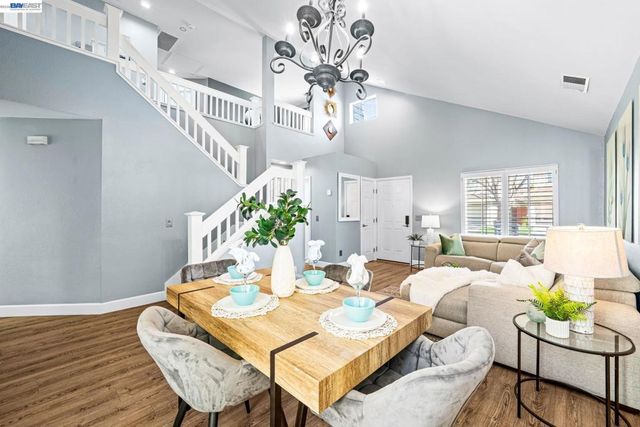 337 337 Trenton Cir, Pleasanton, CA 94566