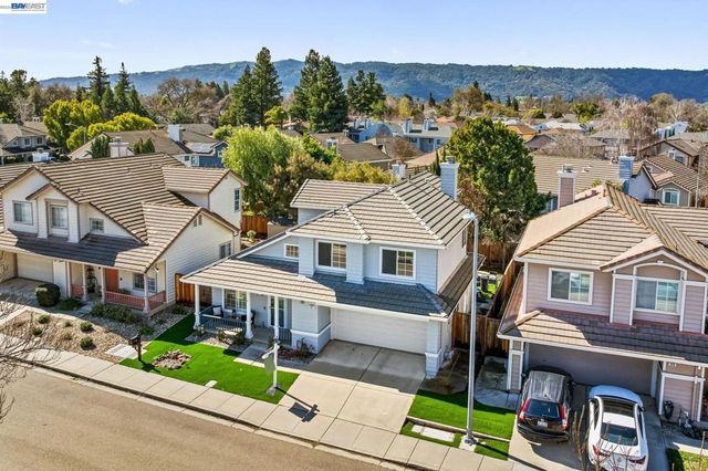 337 337 Trenton Cir, Pleasanton, CA 94566