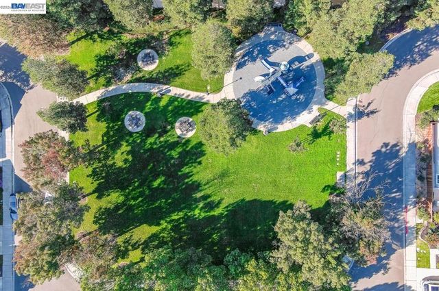 337 337 Trenton Cir, Pleasanton, CA 94566