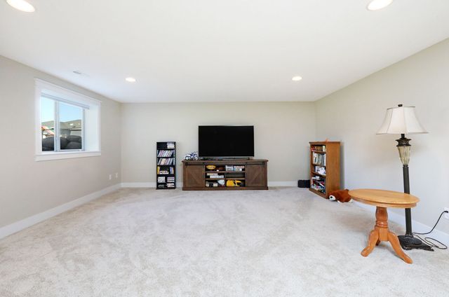 1000 Lost Lake Drive, Polk City, IA 50226