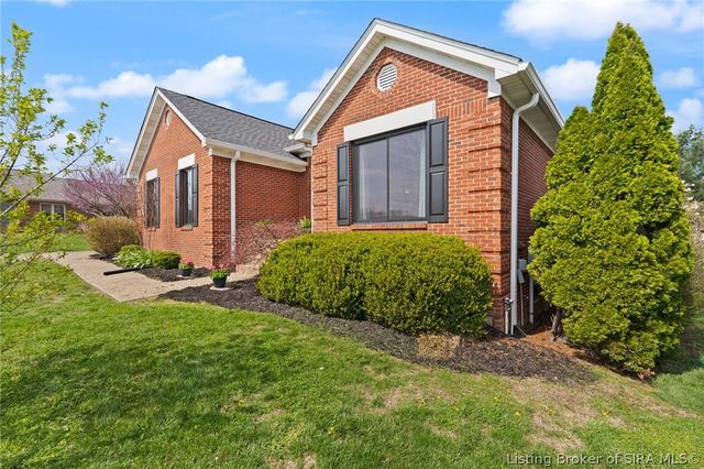 3143 Hibiscus Court, New Albany, IN 47150