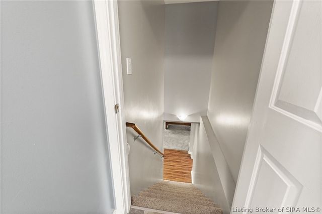 3143 Hibiscus Court, New Albany, IN 47150