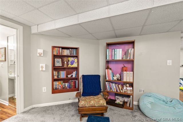 3143 Hibiscus Court, New Albany, IN 47150