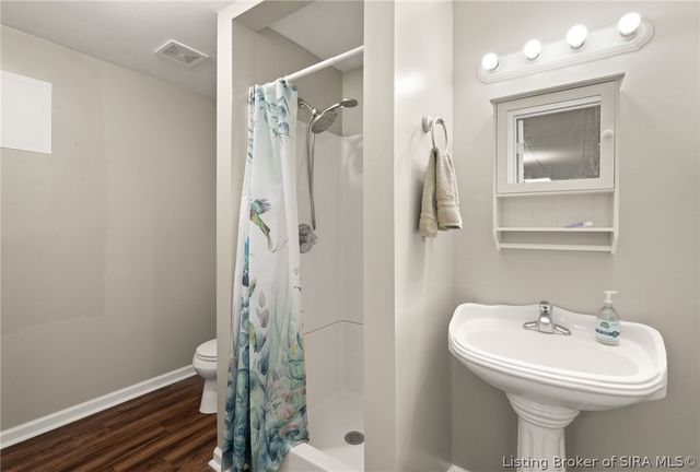 3143 Hibiscus Court, New Albany, IN 47150