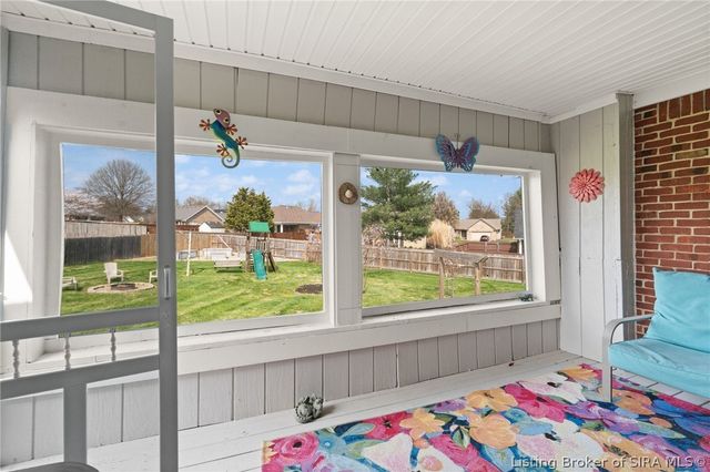 3143 Hibiscus Court, New Albany, IN 47150