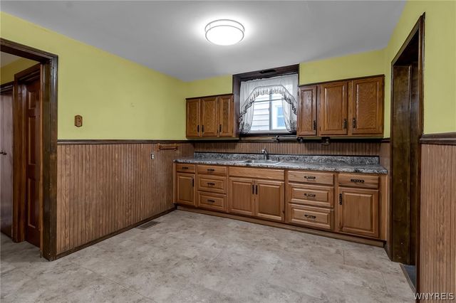 285 West Avenue, Buffalo, NY 14201