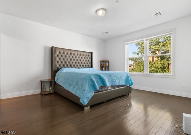 90 Clinton Ave 407, Newark City, NJ 07114