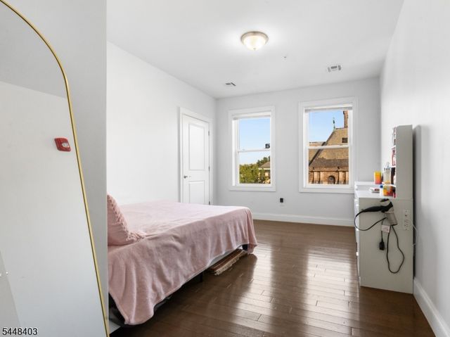 90 Clinton Ave 407, Newark City, NJ 07114