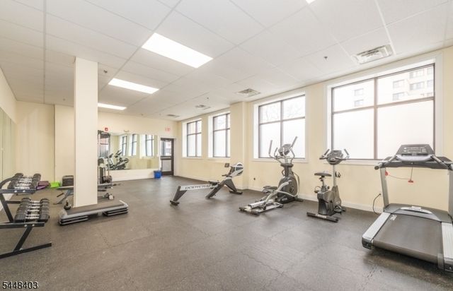 90 Clinton Ave 407, Newark City, NJ 07114