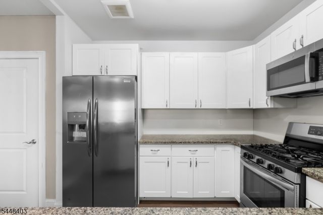 90 Clinton Ave 407, Newark City, NJ 07114