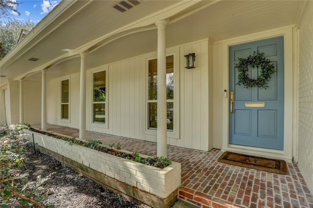 4606 Waynesboro Drive, Houston, TX 77035
