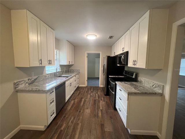 610 PATLIN AVENUE, Orange City, FL 32763