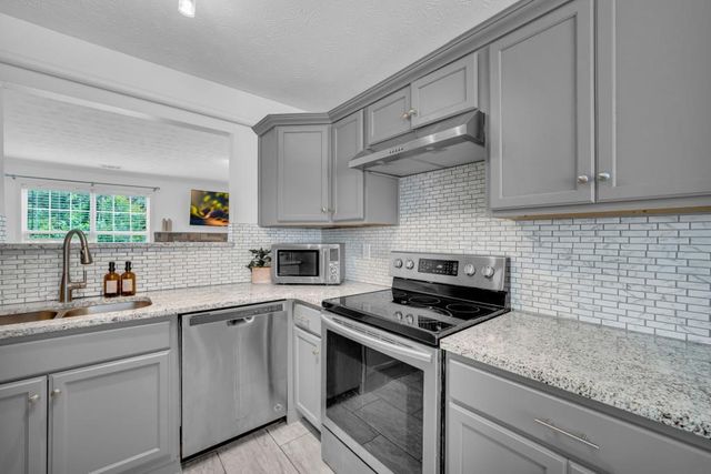 4255 Maple Valley Drive, Cumming, GA 30040