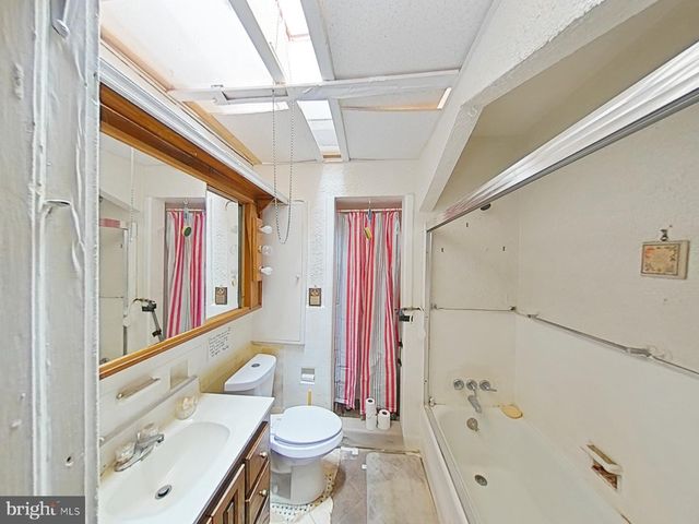 6216 N 17TH ST, Philadelphia, PA 19141