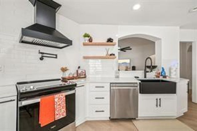 198 Celestial Run, Winder, GA 30680