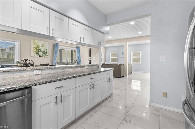 1270 W Ocean View AVE, Norfolk, VA 23503