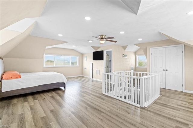 1270 W Ocean View AVE, Norfolk, VA 23503