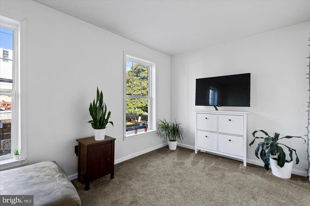 1312 BAINBRIDGE ST, Philadelphia, PA 19147