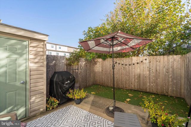 1312 BAINBRIDGE ST, Philadelphia, PA 19147