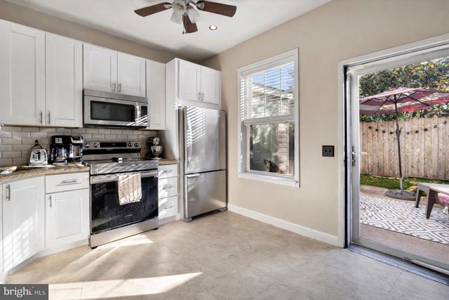 1312 BAINBRIDGE ST, Philadelphia, PA 19147