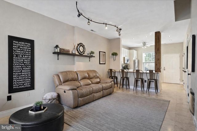 1312 BAINBRIDGE ST, Philadelphia, PA 19147