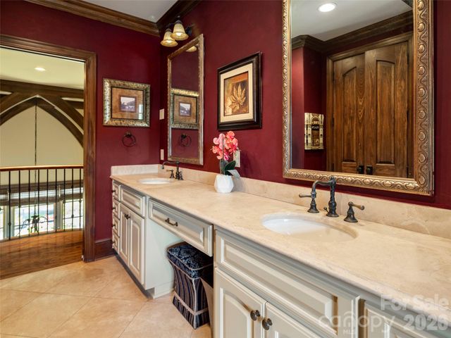 26 Village Oak Drive, Arden, NC 28704