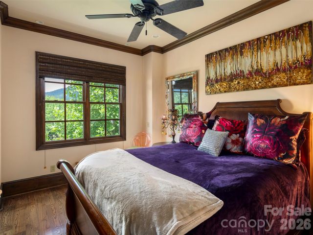 26 Village Oak Drive, Arden, NC 28704