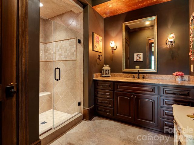 26 Village Oak Drive, Arden, NC 28704