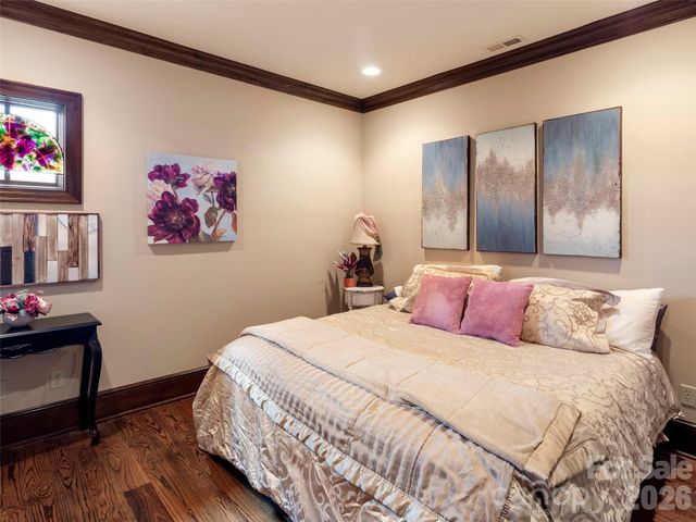 26 Village Oak Drive, Arden, NC 28704