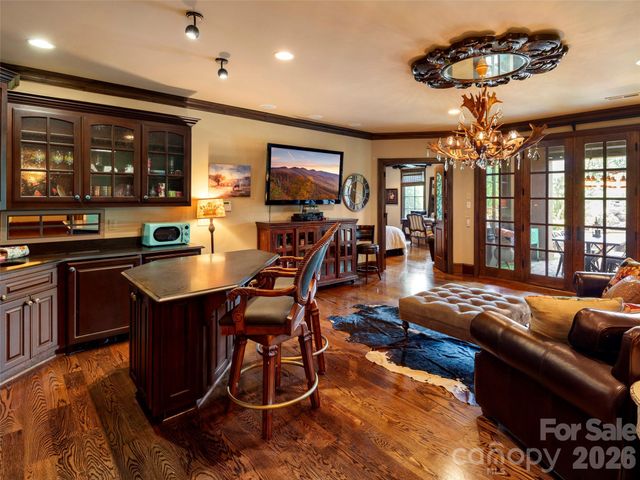 26 Village Oak Drive, Arden, NC 28704