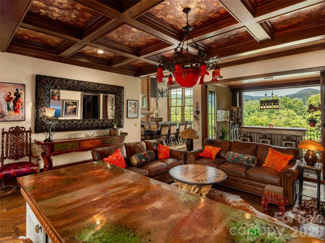 26 Village Oak Drive, Arden, NC 28704