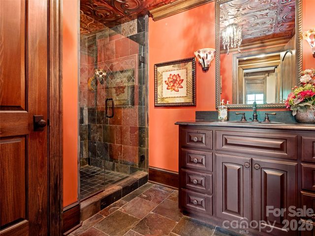 26 Village Oak Drive, Arden, NC 28704