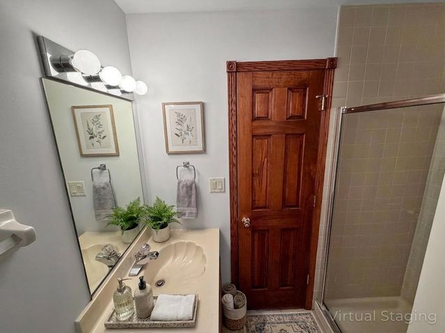 2027 Ashbury Lane 2, Schererville, IN 46375