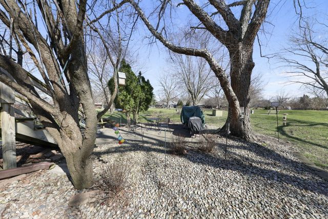 2027 Ashbury Lane 2, Schererville, IN 46375