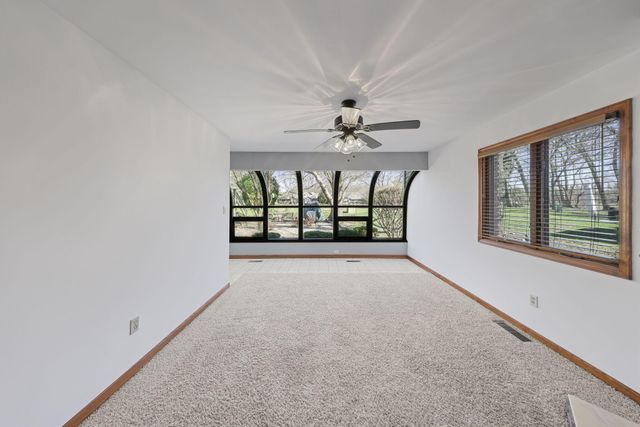 2027 Ashbury Lane 2, Schererville, IN 46375