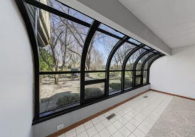 2027 Ashbury Lane 2, Schererville, IN 46375