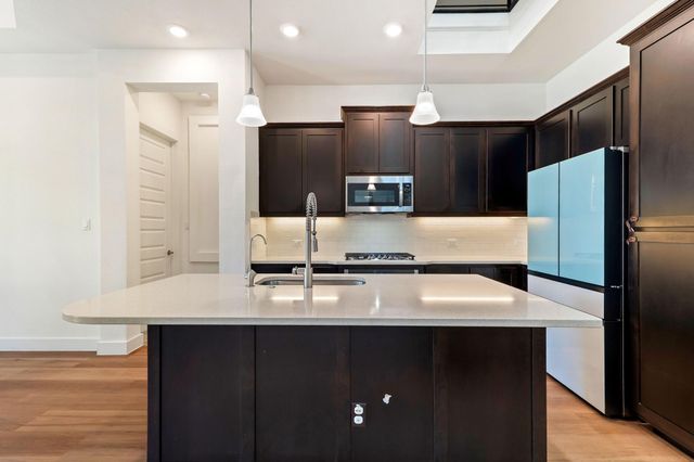 306 Cartwheel BND 130, Austin, TX 78738