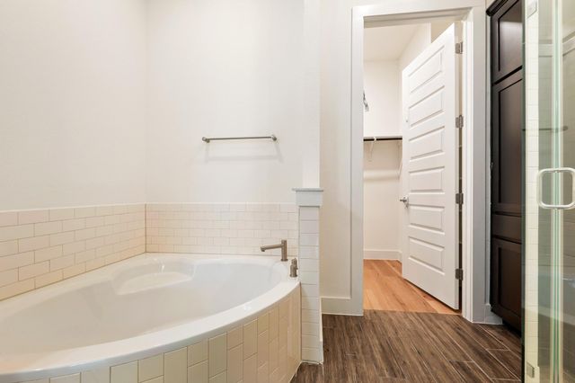306 Cartwheel BND 130, Austin, TX 78738