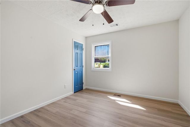 120 Acorn Drive, Dallas, GA 30157