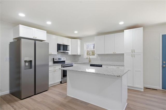 120 Acorn Drive, Dallas, GA 30157