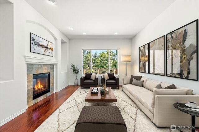 24328 NE 123rd Lane, Redmond, WA 98053