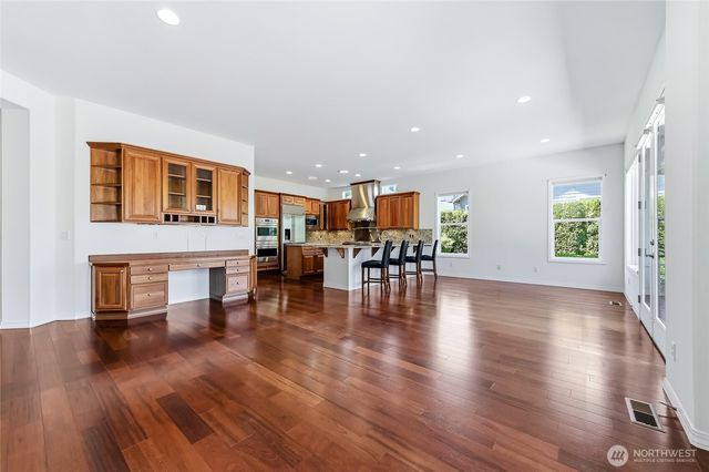 24328 NE 123rd Lane, Redmond, WA 98053