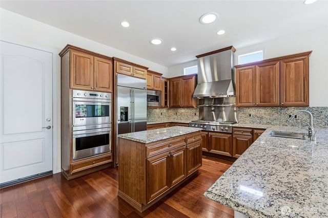 24328 NE 123rd Lane, Redmond, WA 98053