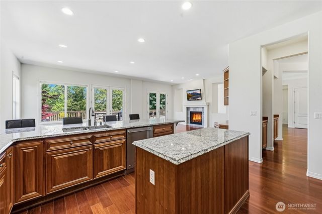24328 NE 123rd Lane, Redmond, WA 98053