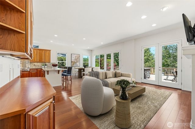 24328 NE 123rd Lane, Redmond, WA 98053