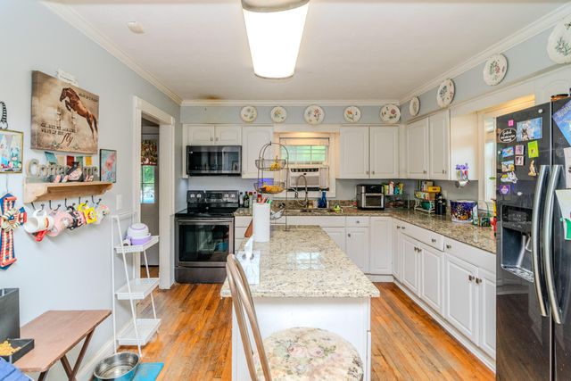 632 Mooreland Avenue, Harrodsburg, KY 40330