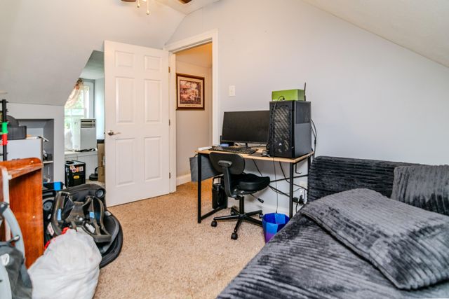 632 Mooreland Avenue, Harrodsburg, KY 40330