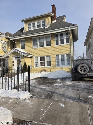 62 Arsdale Ter 3, East Orange City, NJ 07018